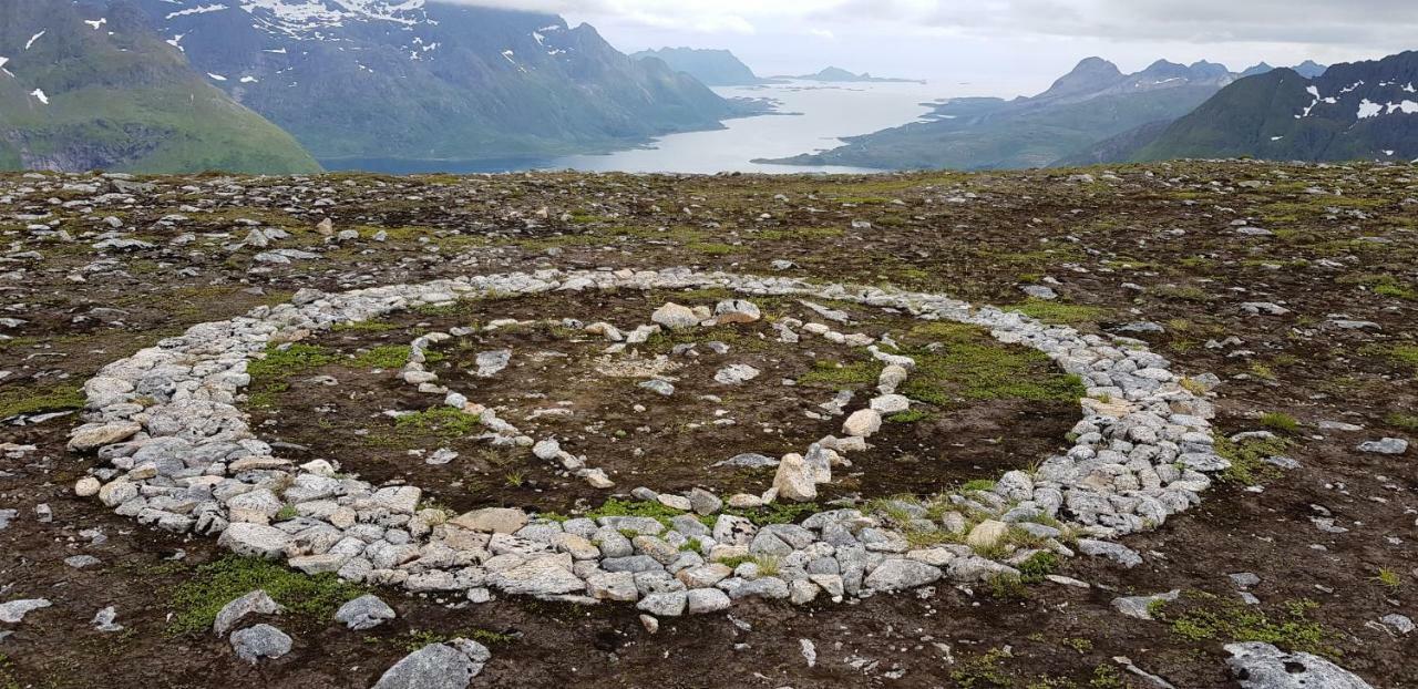 Pilan Lodge Lofoten Vestpollen Екстериор снимка